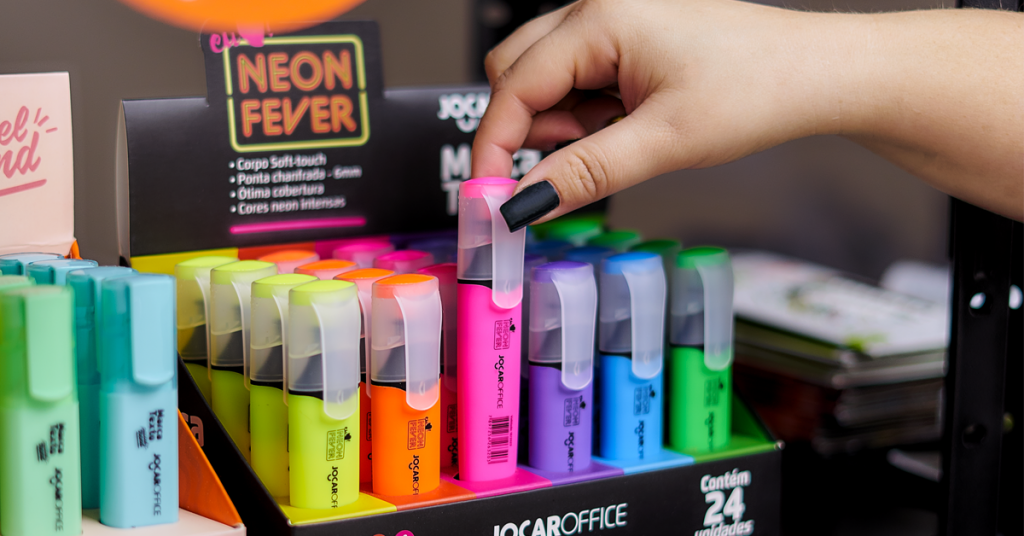 Linha Neon Fever