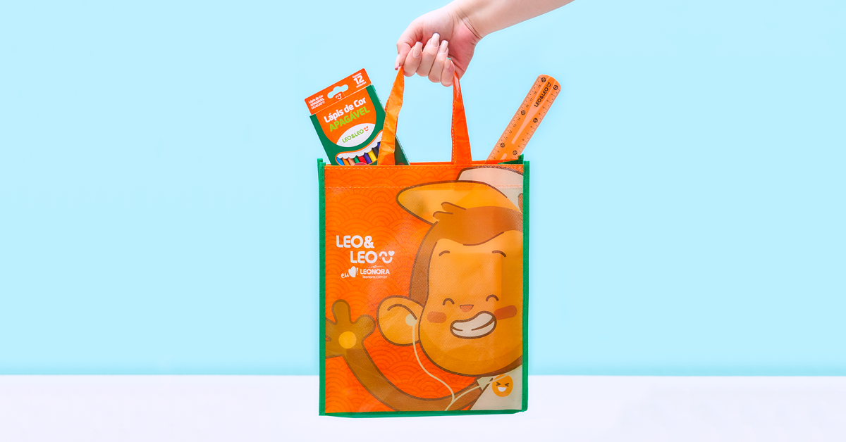 Bolsa Leo&Leo com materiais escolares